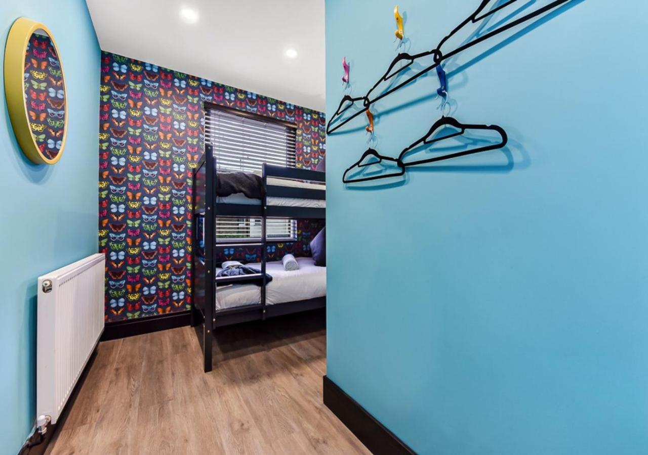 Bright & Colourful House - Best For A Large Groups 런던 외부 사진