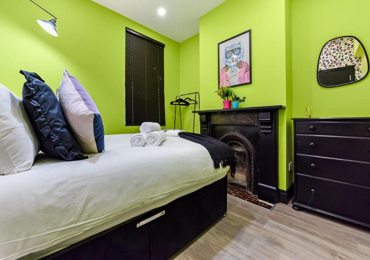 Bright & Colourful House - Best For A Large Groups 런던 외부 사진