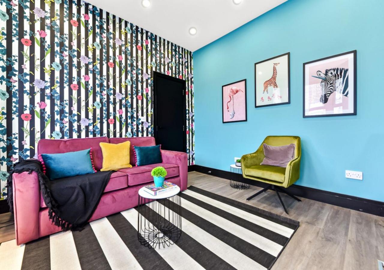 Bright & Colourful House - Best For A Large Groups 런던 외부 사진